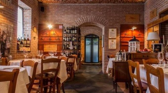 Cà di Fedel: enoteca con osteria a Lazzate